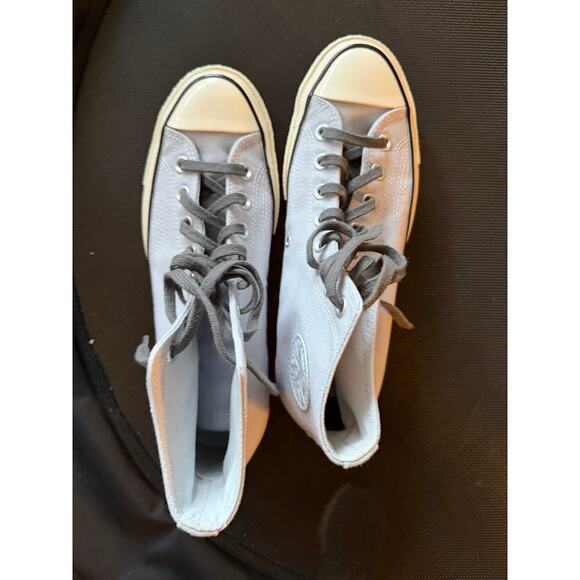 Converse Hi-Top Light purple/gray color NWOT, Women's Size 10 - Picture 1 of 8